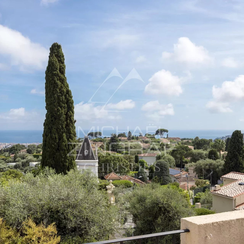 EXCLUSIVITE – CANNES – Au cœur du quartier résidentiel de Montrose – 4p avec terrasse, aperçu mer et double garage. Construction récente. Piscine