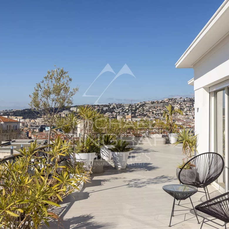 VUE MER EXCEPTIONNELLE-NICE-MONT BORON