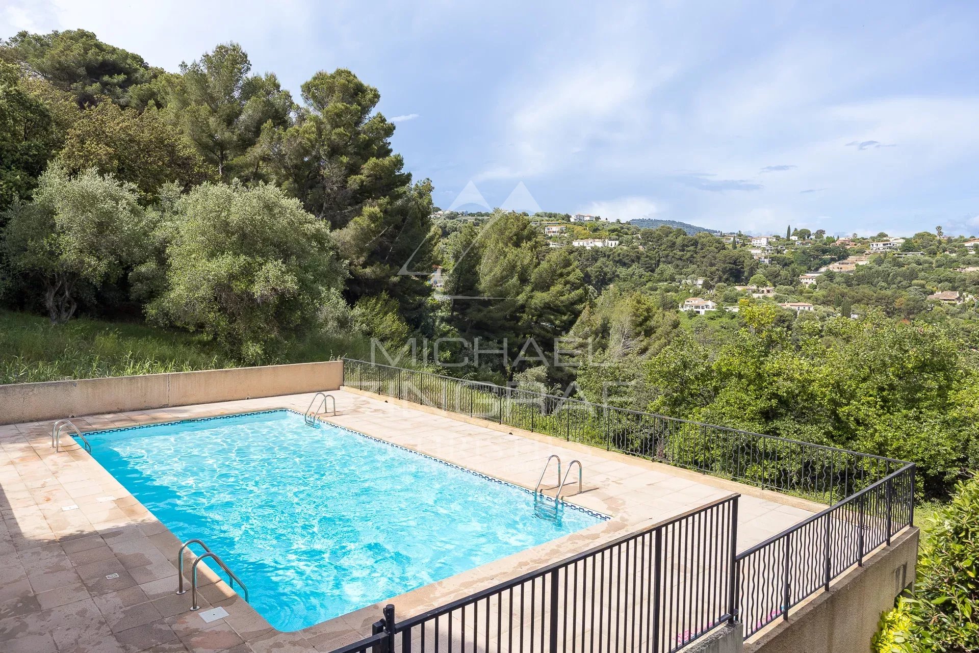 3040277a7748dda02c72a912c0c7b897_6889f74515_1920-original