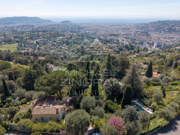 Nice – Haut Gairaut – Bastide de charme et terrain d’exception vue mer