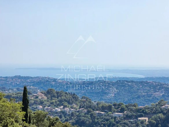 Panoramic views of the hills and the sea from a property in Aspremont.