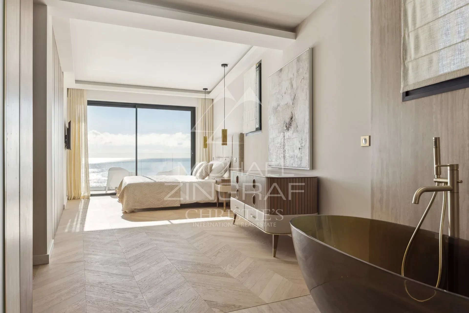 Chambre avec vue sur la mer à Nice Chambre moderne avec vue sur la mer à Nice, Cap de Nice.