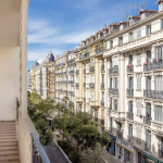 Golden square - Nice