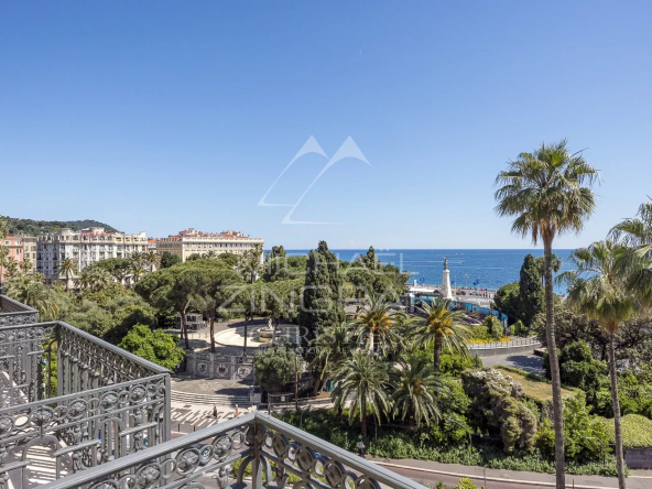 Top floor-avenue from Sweden-Promenade des Anglais