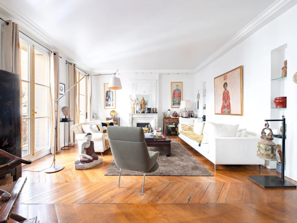 Paris XVI - 6 rooms - 3 bedrooms - La Tour - OECD - Henri Martin