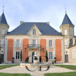 Exceptional wine estate and castle in Eynesse