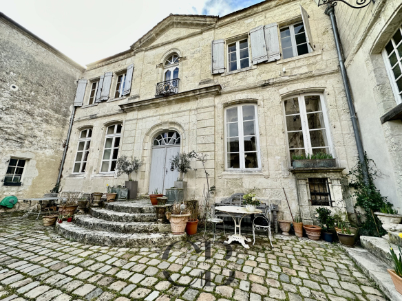 Charming Private Hotel