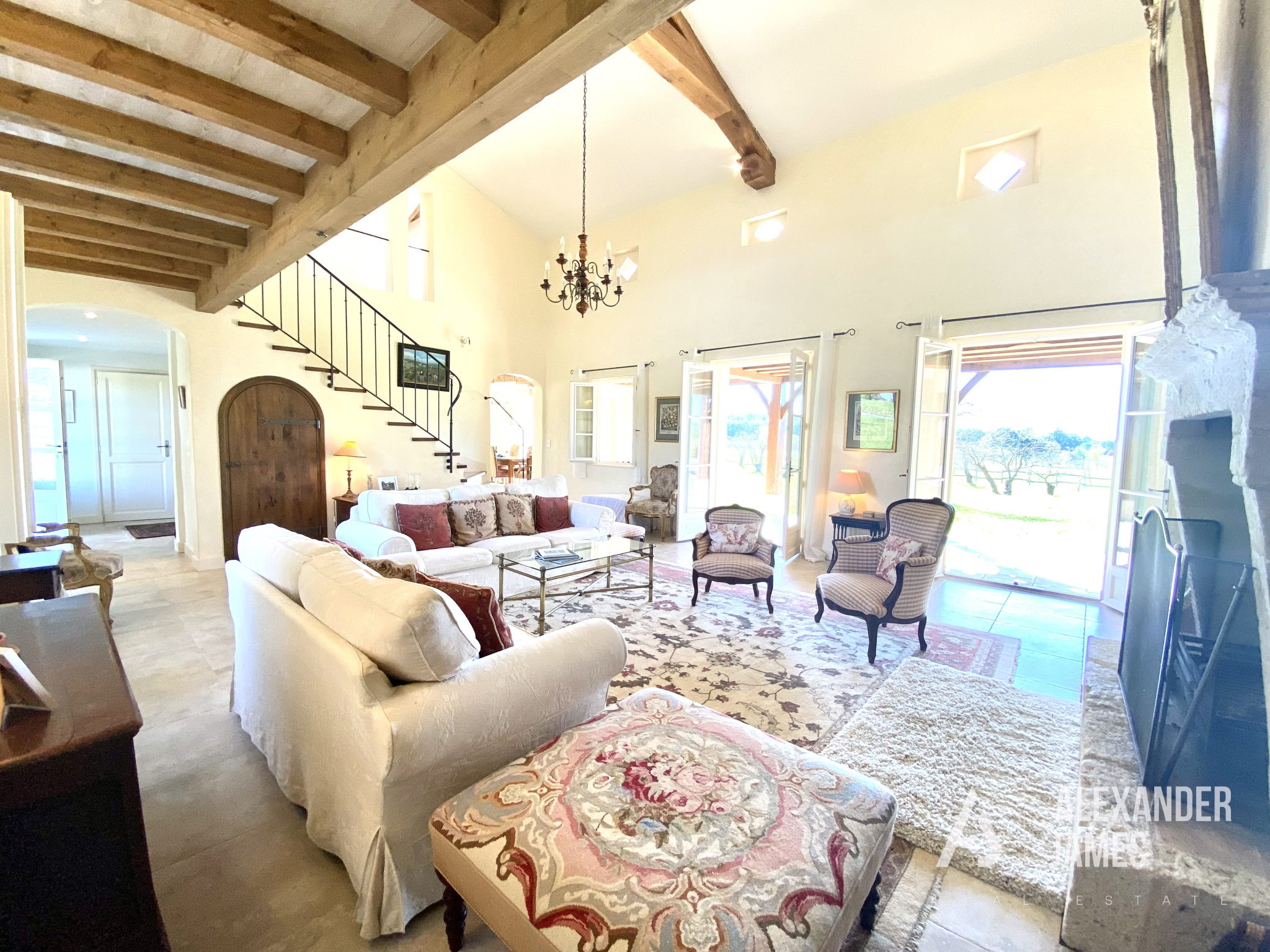 photo_024083ff270f10245c30099e327951d9