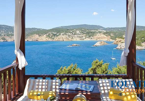 Espagne -IBIZA OFF MARKET – Villa vue mer