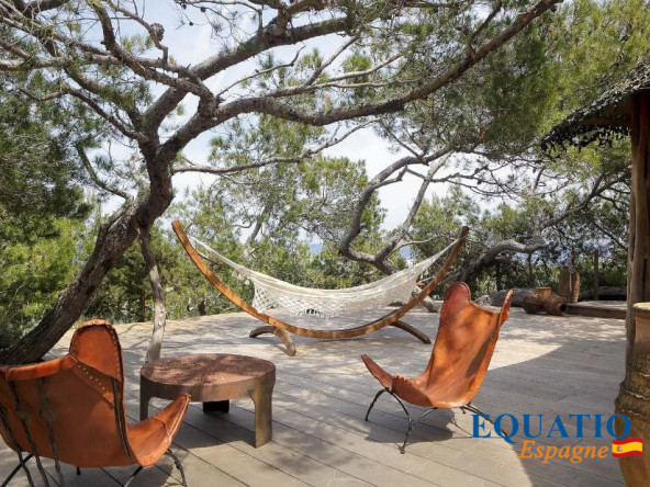 Espagne – IBIZA OFF MARKET – Villa 1ère Ligne de mer