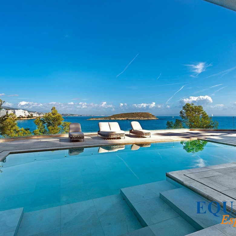 Spain – MALLORCA – Sea view villa
