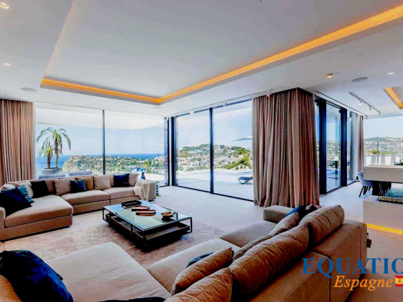 Spain – MALLORCA – Sea view villa
