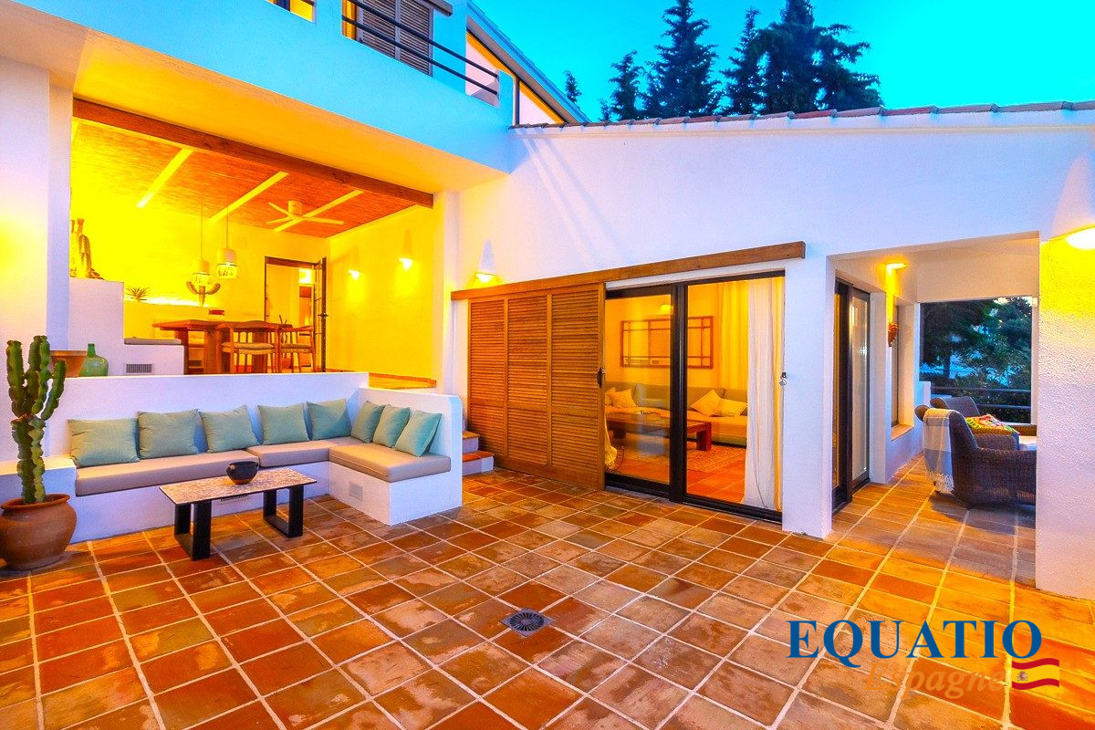 1750432382_VM2232_2_original