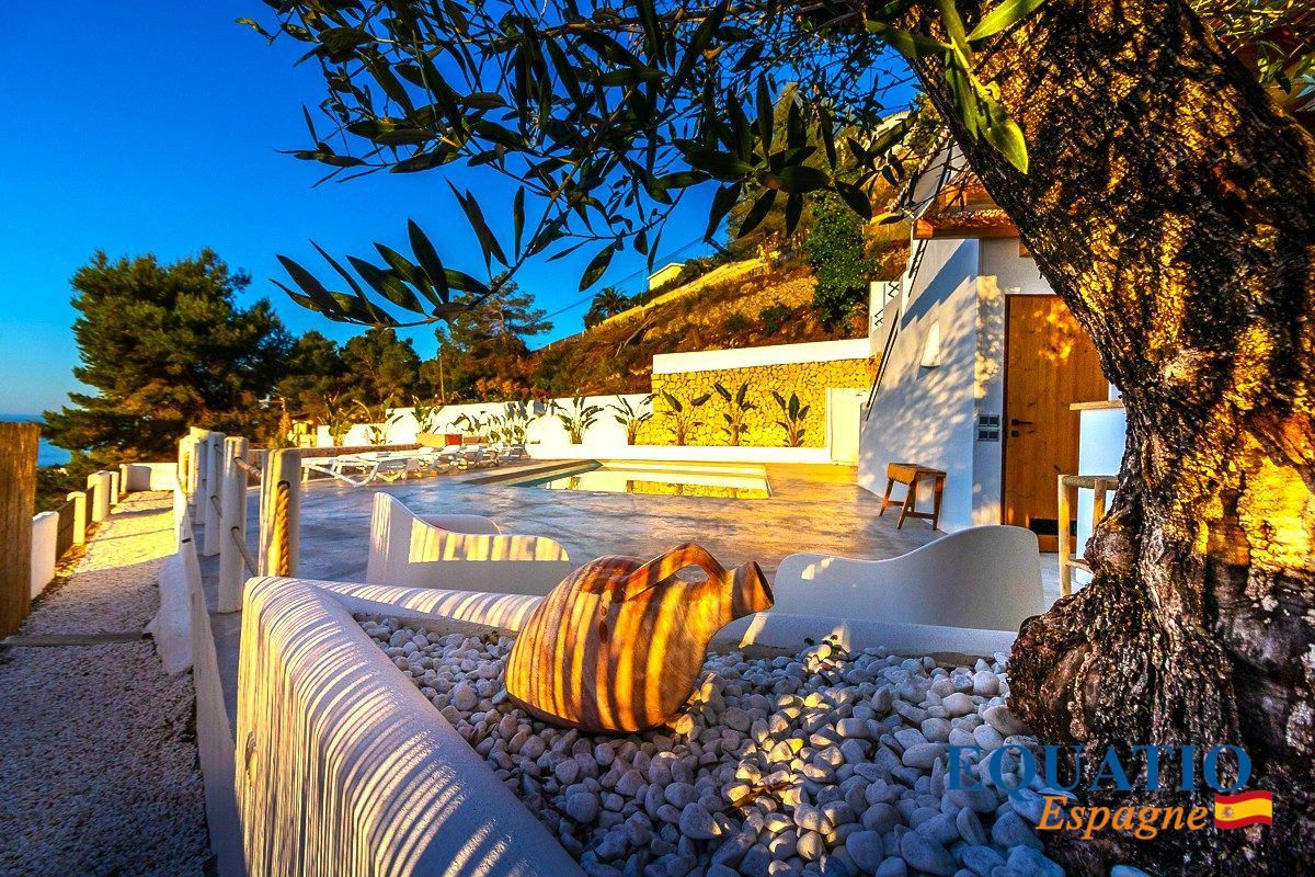 1750432455_VM2232_15_original