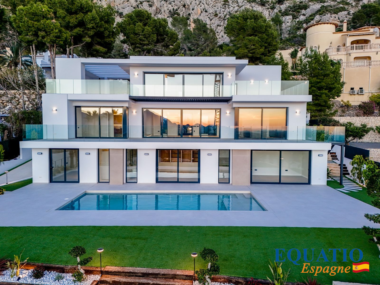 1771846589_VM1755_48_original