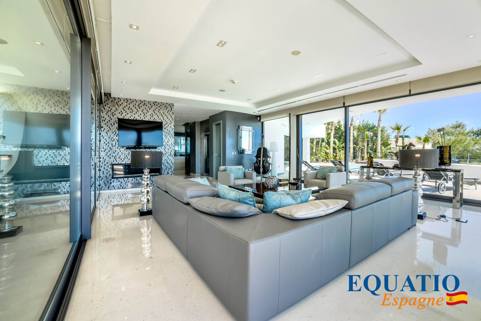 1603118325_VM1031_19_original