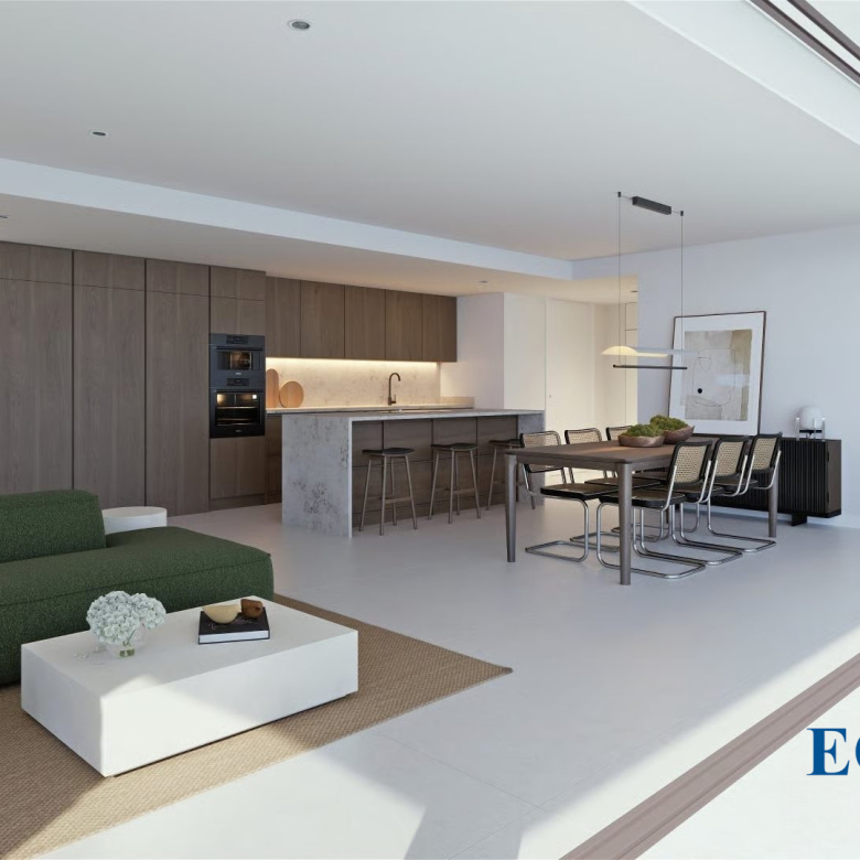 HYERES – MAGNIFIQUE MAISON EN POSITION DOMINANTE – VUE PANOR