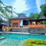 Splendid secluded waterfront villa