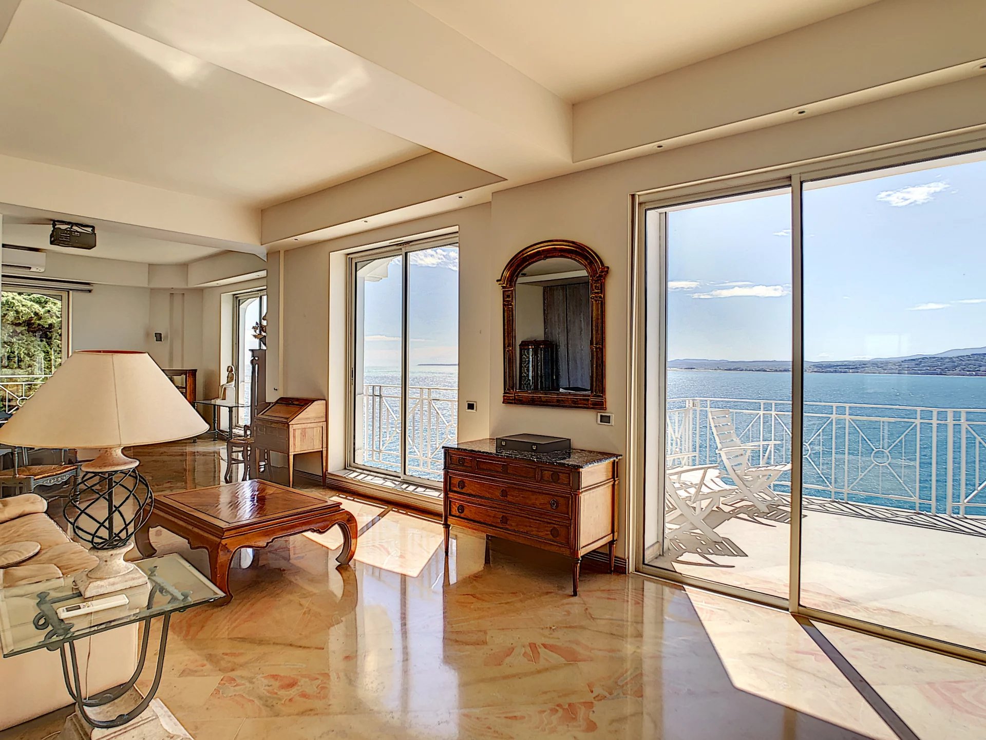 2413fe8234024e8ea4095c7d38b52fd6_72490927d6_1920-original