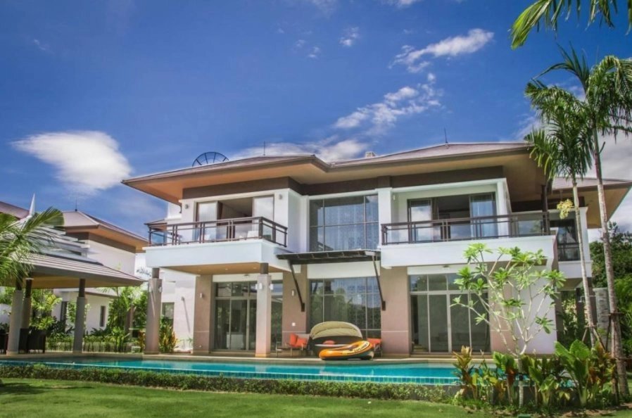 Exceptional estate with swimming pool at the gates of L'Isle-sur-la-Sorgue