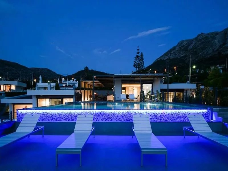 Vue mer dernier étage avec toit-terrasse Marseille 8e