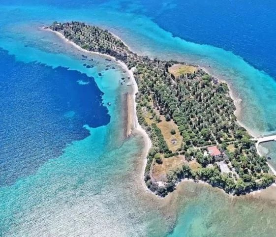 EXTRAORDINARY LARGE LUXURY VILLA Nagüeles, Marbella