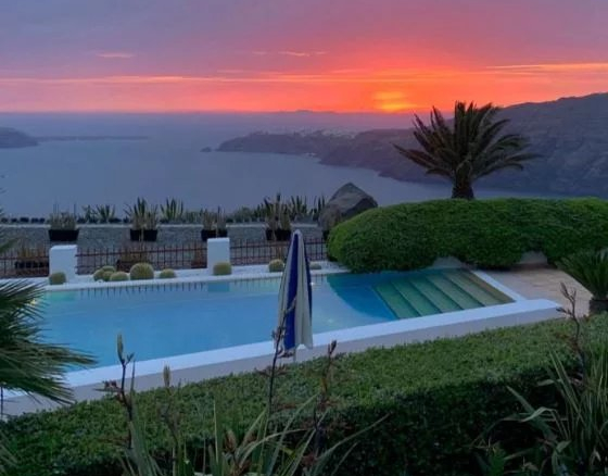 Villa située à Santorin, vue sur la Caldera