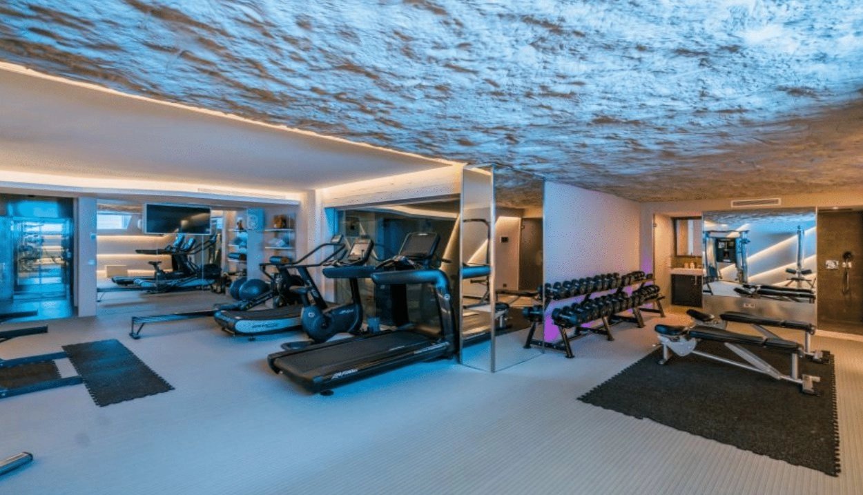 68bb44493389f3be98e43e8d310eed1f_2b40160382_1250-original