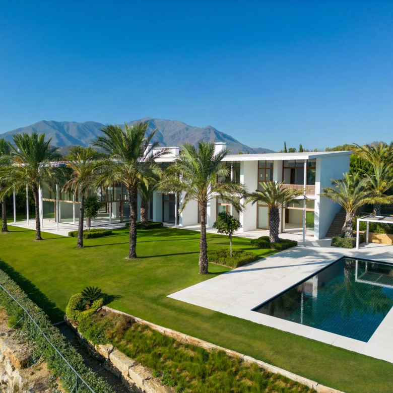 Magnificent contemporary luxury villa located in Malaga