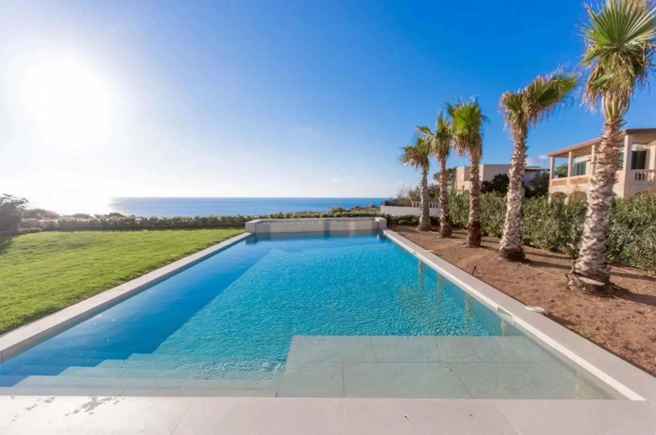 02f05b4ac6cc084a9074813b09417192_5db0c4d849_1279-original