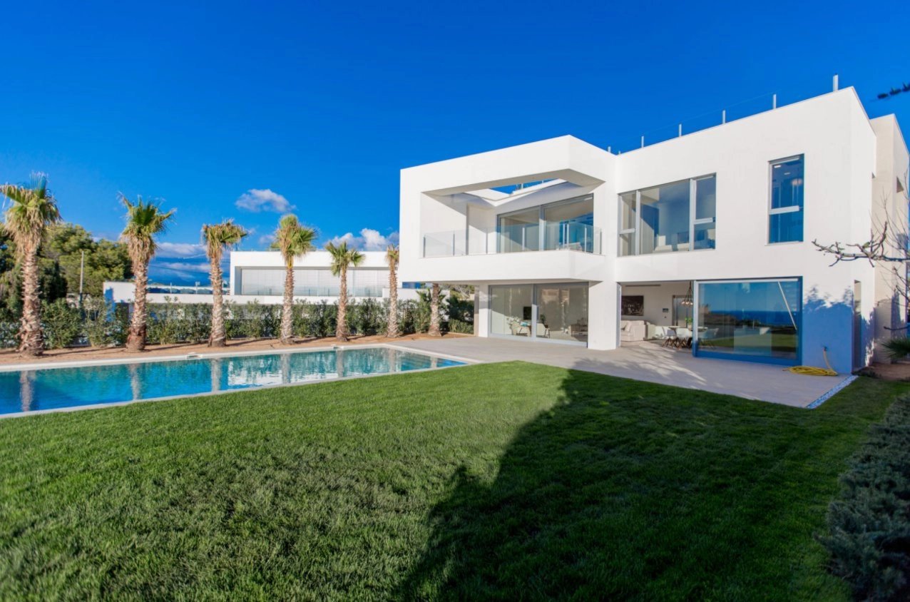 56428e5ff2af4704675b63af68c4709f_ced4bea9ae_1276-original