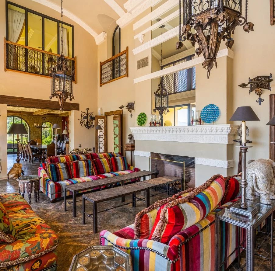 14f32b0f6b6df63e3358e3881cf55a55_2f3f12e300_903-original