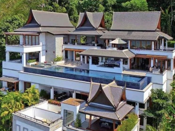 Splendide villa perchée dans un domaine de luxe située à Surin