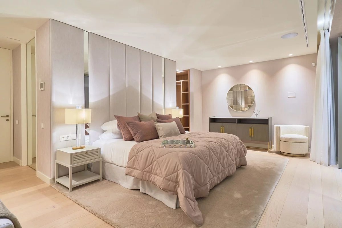 dd971d09eea22159f471ba6fa095db93_5e61856853_1200-original