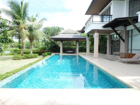 Magnifique Villa située à Laguna