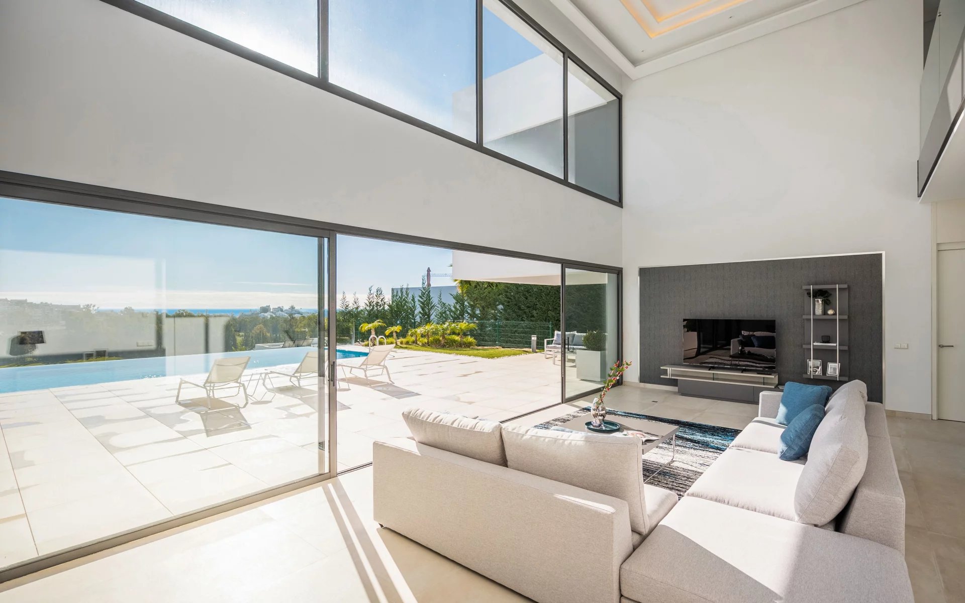 931047ed87aaf2bcd96d41ac6fce407a_fb08d74d01_1920-original