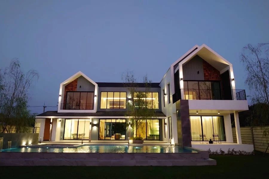 Magnificent villa located in the Ban Makham district