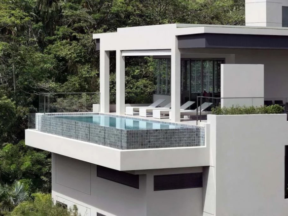 Splendide Penthouse de Luxe situé à Layan