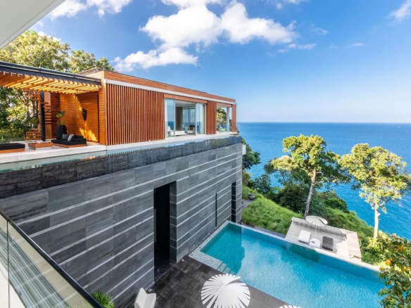 Exceptionnelle Villa de Luxe avec une vue splendide sur la mer