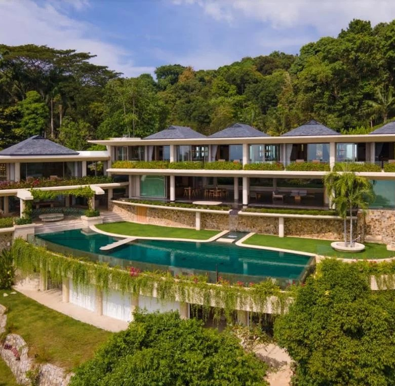 Exceptionnelle Villa de Luxe avec une vue splendide sur la mer