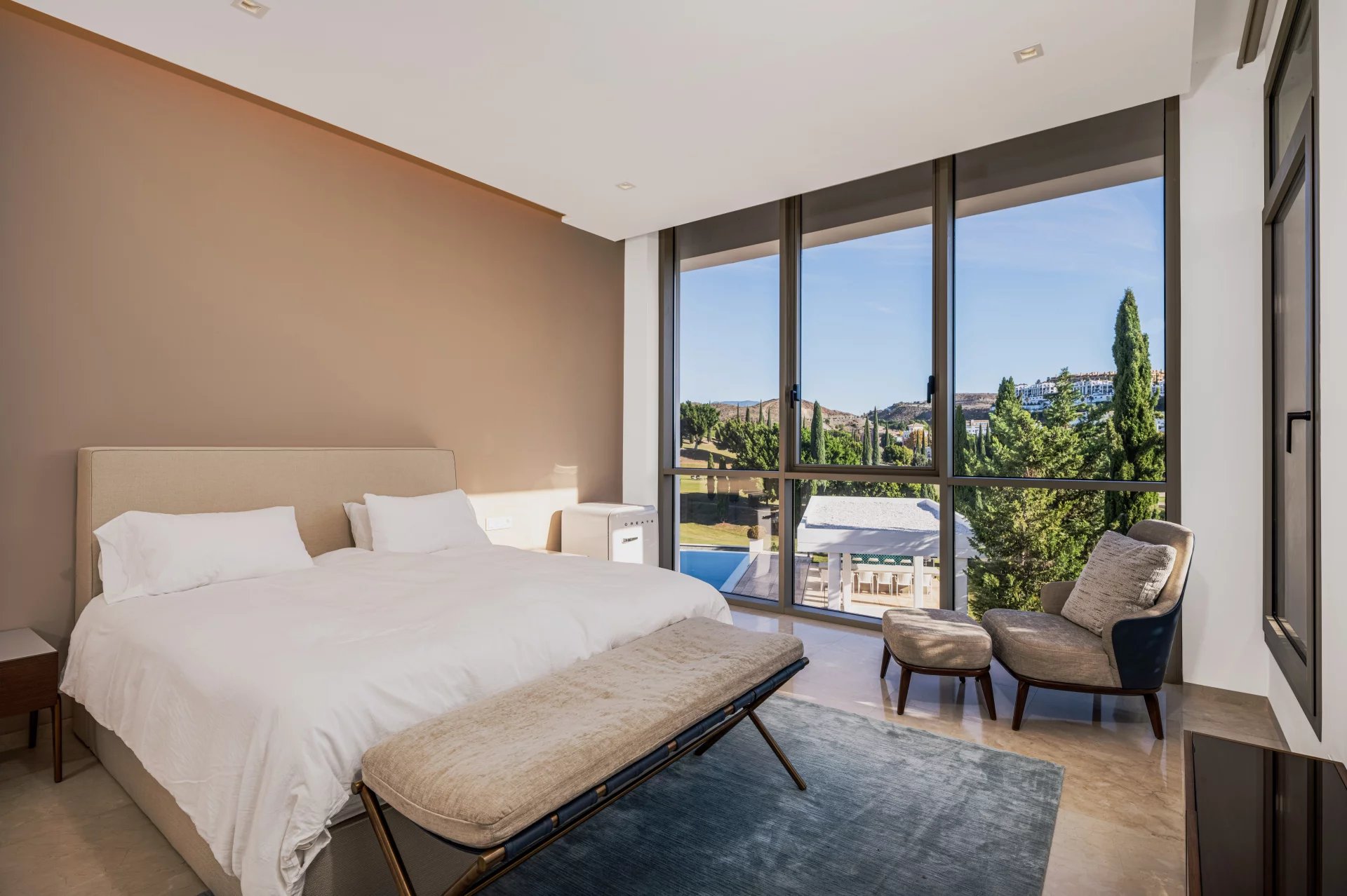 8a8d0421fdde8a88416bd63c2f848c2f_e853f6daf5_1920-original