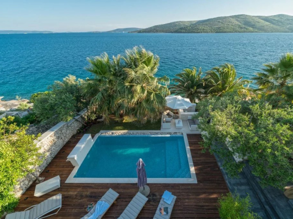 Stunning property with breathtaking sea views in Trogir, Split, Croatia