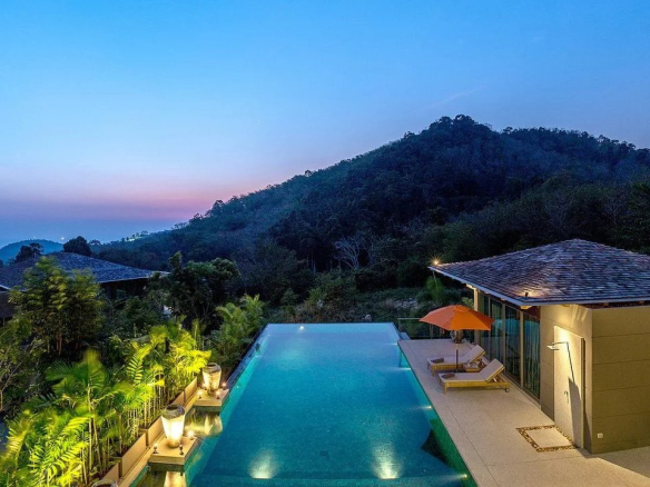 Magnifique Villa de Luxe avec vue mer située à Layan