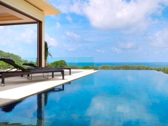 Très belles villas avec une vue imprenable sur la mer