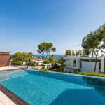 Très belle villa de luxe située à Sierra Blanca