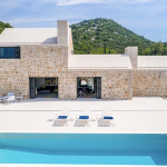 Modern white stone oasis in Dubrovnikerne white stone in Dubrovnik