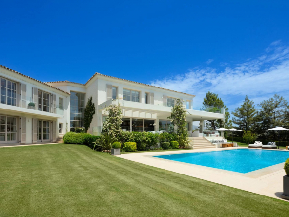 Magnifique oasis privée située dans un domaine de luxe à Marbella