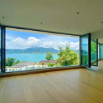 Splendid penthouse with sea view located in Patong