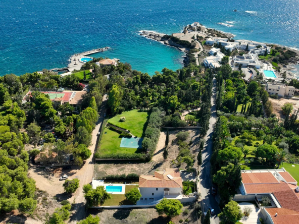 Très belle Villa individuelle exquise alliant harmonieusement style, confort et fonctionnalité dans un quartier très recherché.