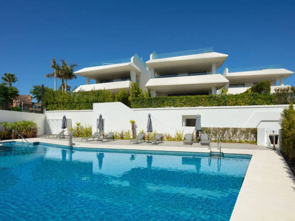 Very beautiful twin modern villa located in Marbella